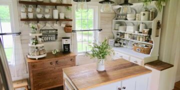 Budget-Friendly Senior Table Ideas